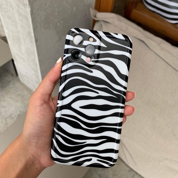 iPhone 11 Case Zebra Print iPhone 12 Pro Max Case Zebra Print - Picture 3 of 8